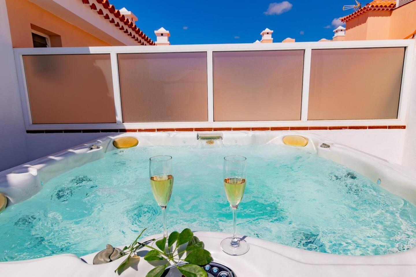 Penthouse Apt With Jacuzzi By Dream Homes Tenerife Puerto de Santiago  Exterior photo